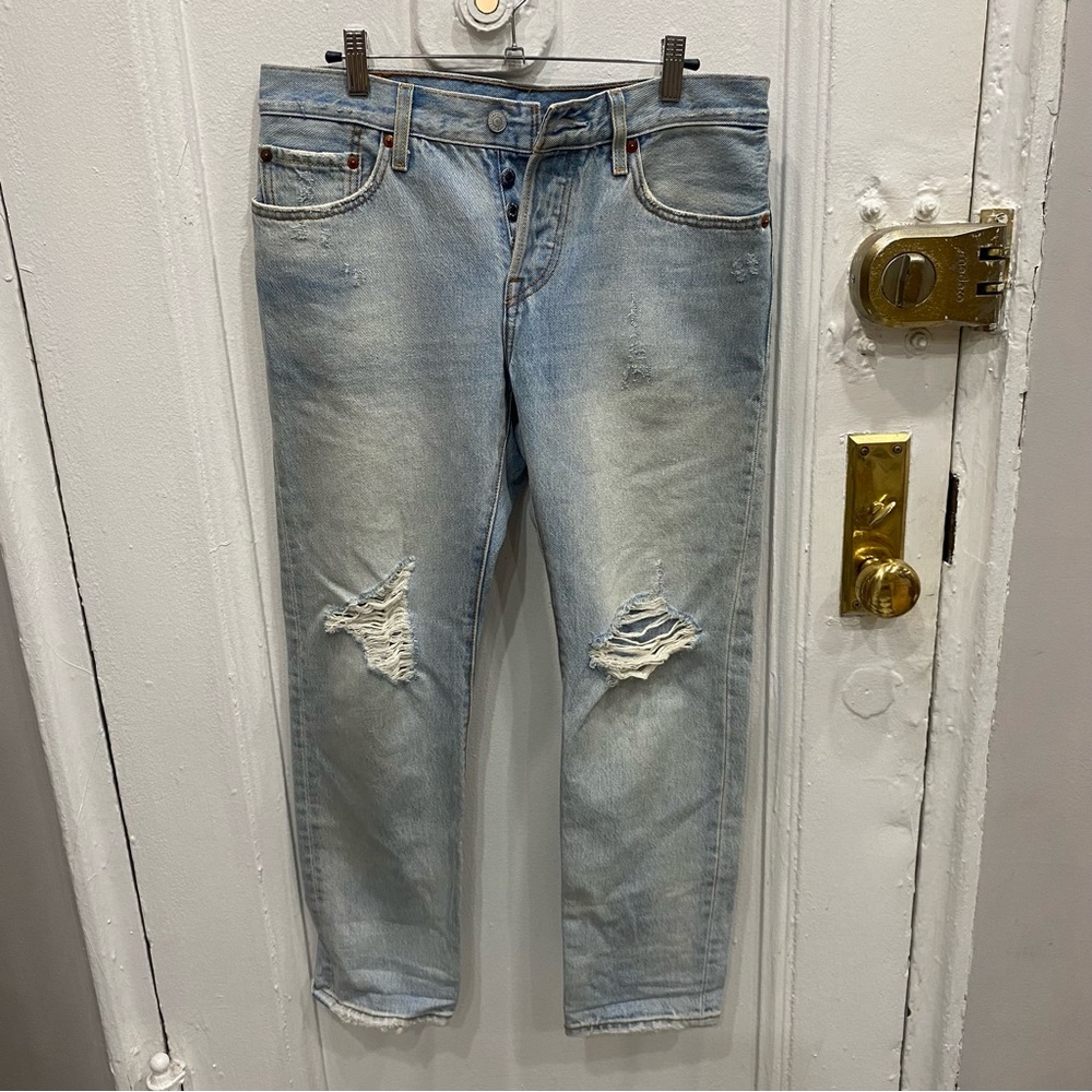 Levi Strauss & Co. 501 Button Fly Distressed Denim Jeans W26 L32